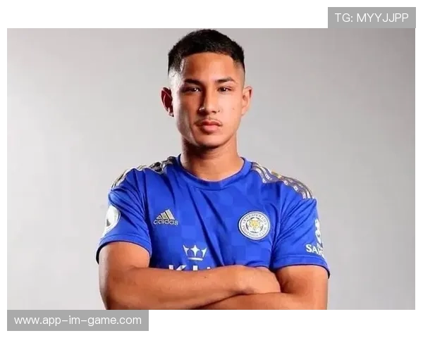 贝克汉姆与C罗谁更伟大 足球球星排名引发热议与讨论